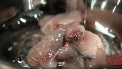 四季酸菜鲈鱼,酸菜鲈鱼入口酸爽