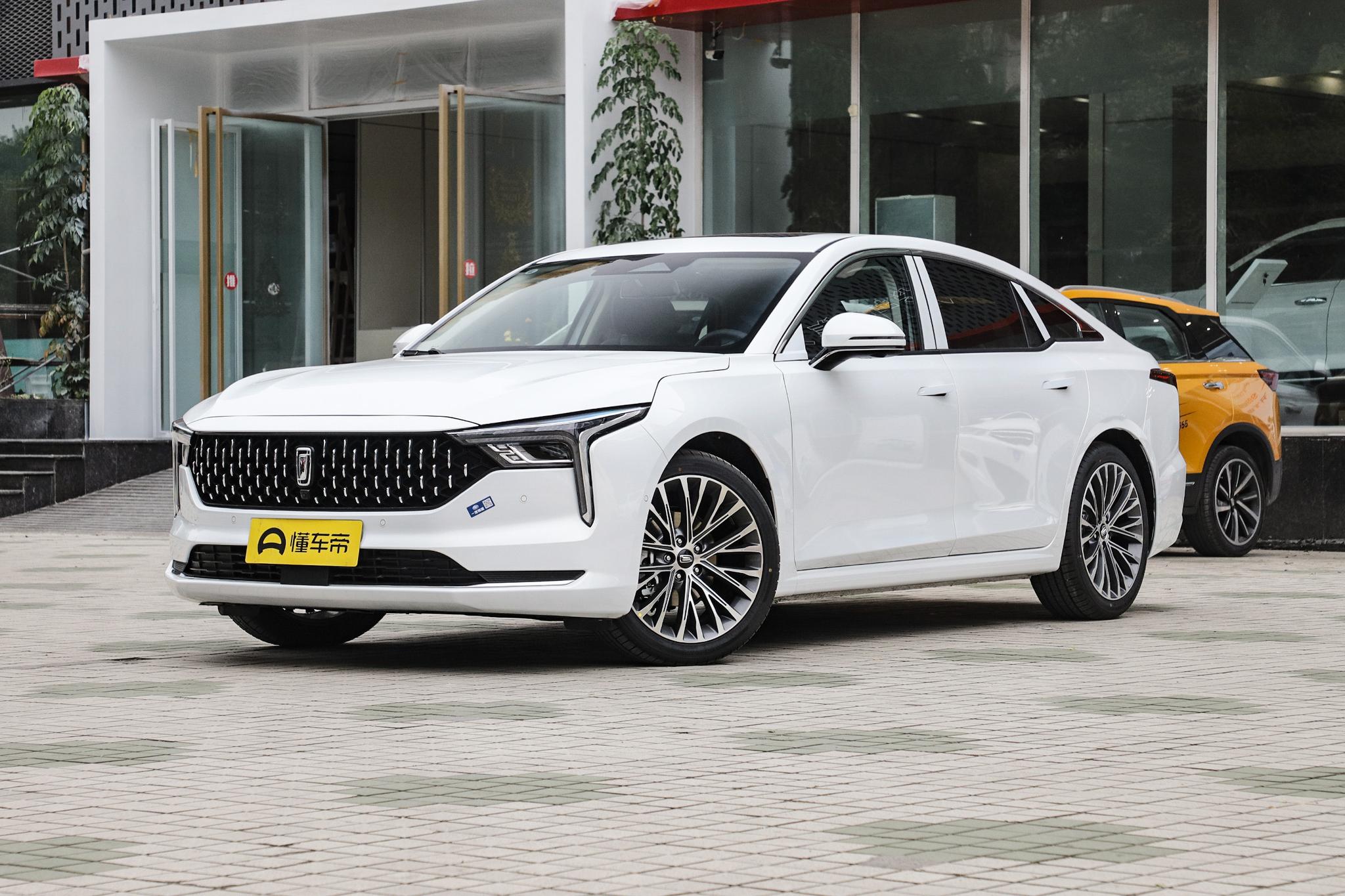 全新奔腾b70值得购买吗,奔腾b702.0t自动智享型二手