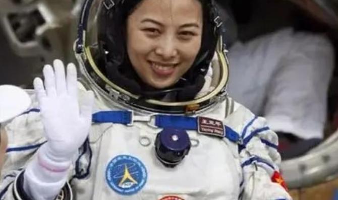 女宇航员在太空来例假了怎么办