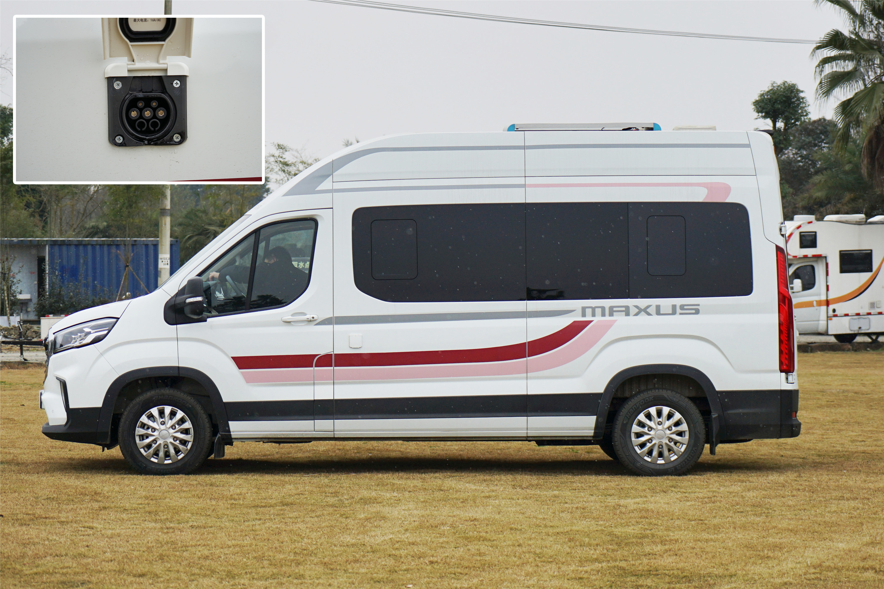 上汽大通maxus旅行家v90房车,房车大全大通v90