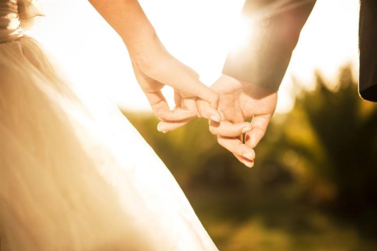 女人面对离婚无所谓的态度,女人针对婚外情该怎么相处