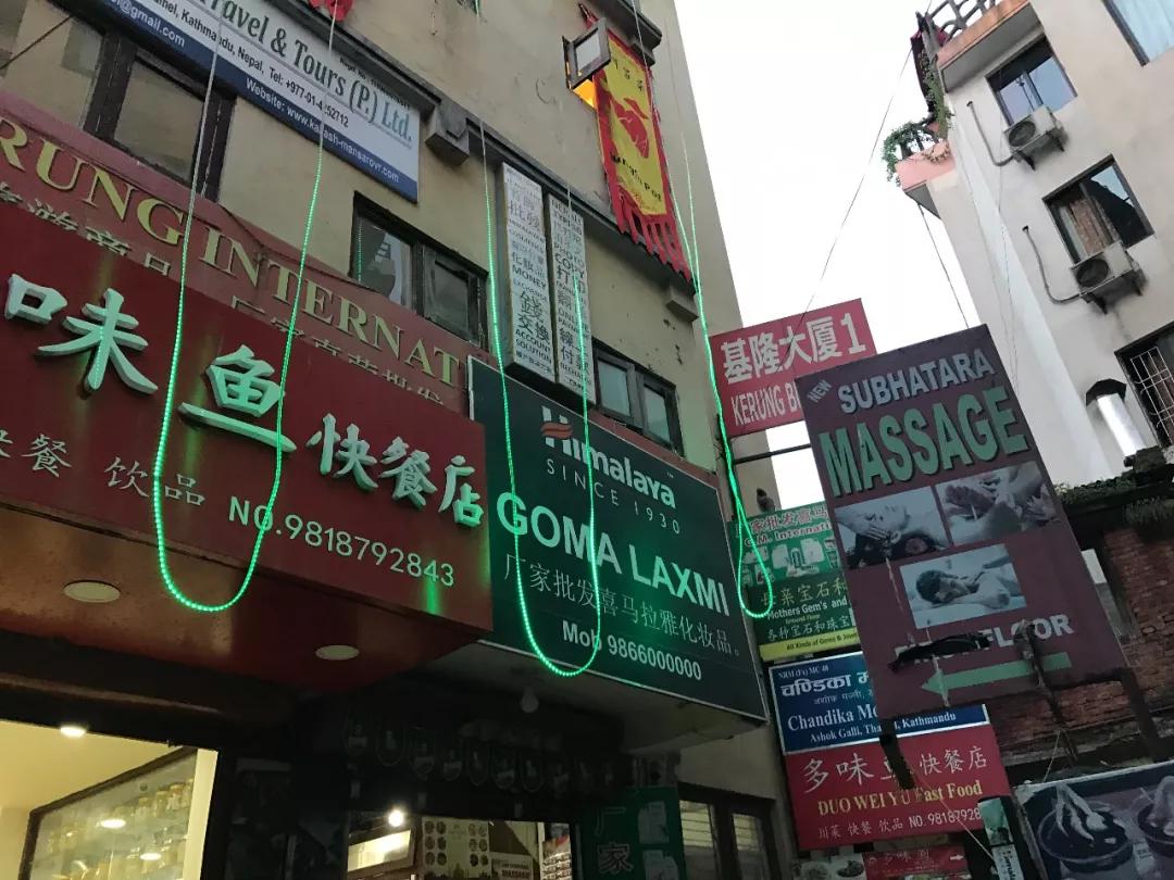 这个微笑国度，见人就夸漂亮，300元就能在天空滑翔