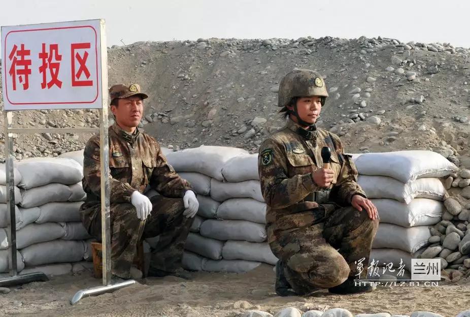 木柄*榴弹手**真是“山地战神器”吗？我国现在还装备吗？