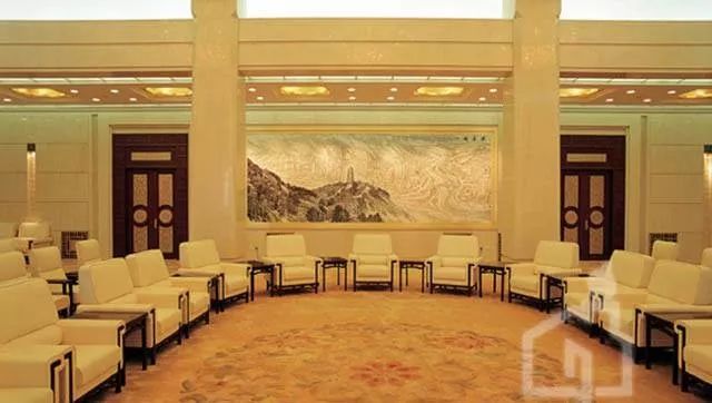 人民大会堂的桌椅什么牌子,人民大会堂国宾家具图片