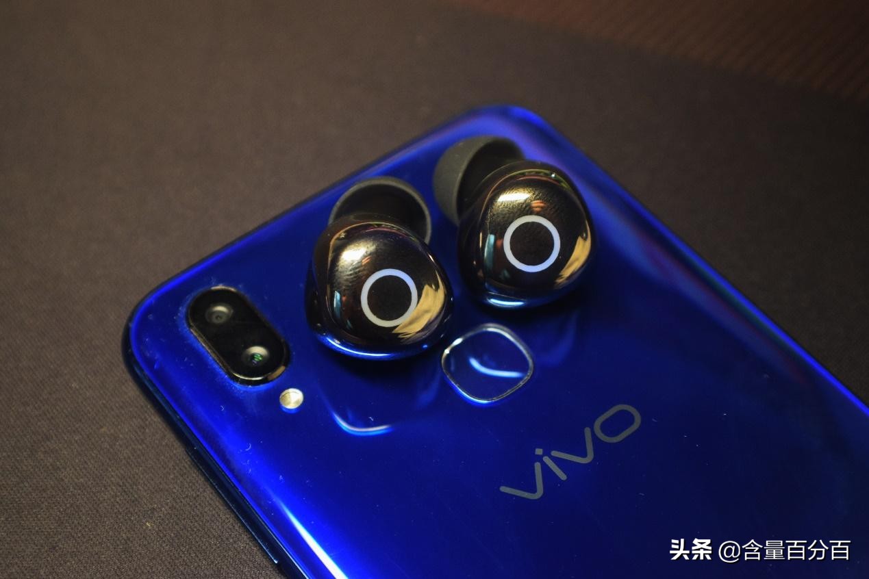 又玩跨界？芒果嗨Q小Q真无线蓝牙耳机体验点评