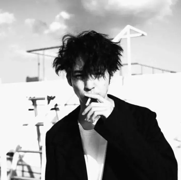 黑白灰微信头像,黑白灰头像含义