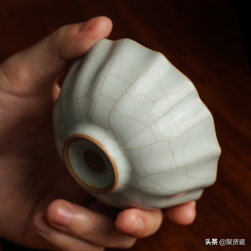 汝窑侧把壶茶具套装开片,便宜汝窑开片茶具有毒吗