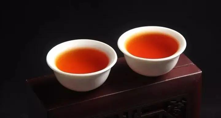 爱喝茶对健身有影响吗,什么时候喝茶才不影响健身效果