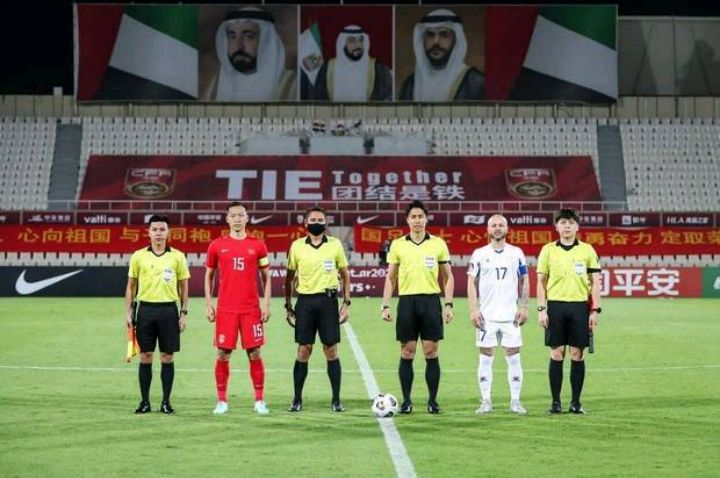 中场冲锋陷阵张稀哲,于大宝吴曦张稀哲破门