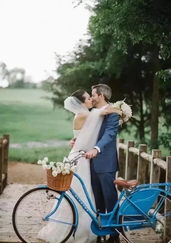 关于婚纱的10条建议，从试婚纱开始解决你的选择困难症