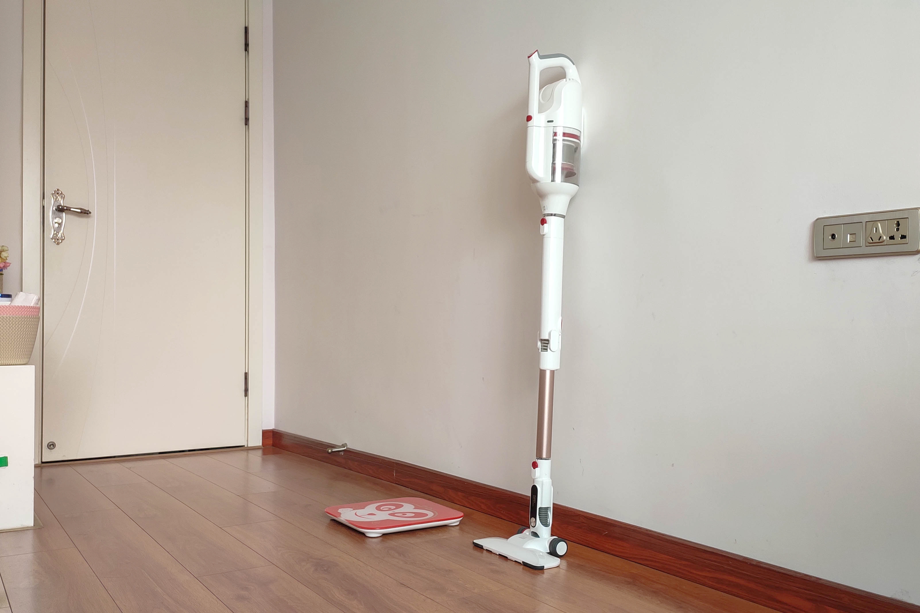 小狗T12无线吸尘器,小狗t11手持吸尘器怎么清洗