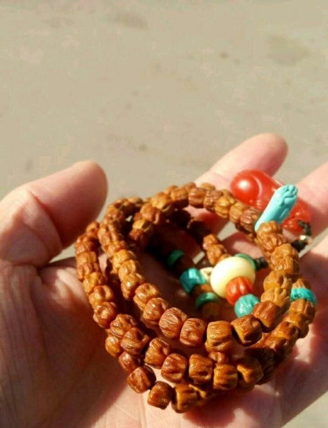 文玩十大经典手串,文玩最具灵性的5种手串