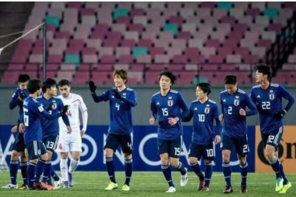 国足对战叙利亚高光时刻,评价国足3比1战胜叙利亚