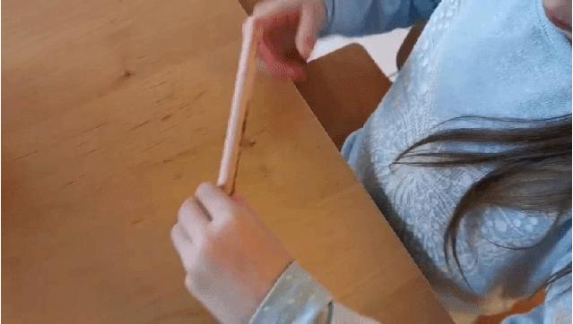 一年级拿笔姿势不对怎么办,拿笔姿势不对手指变形怎么纠正