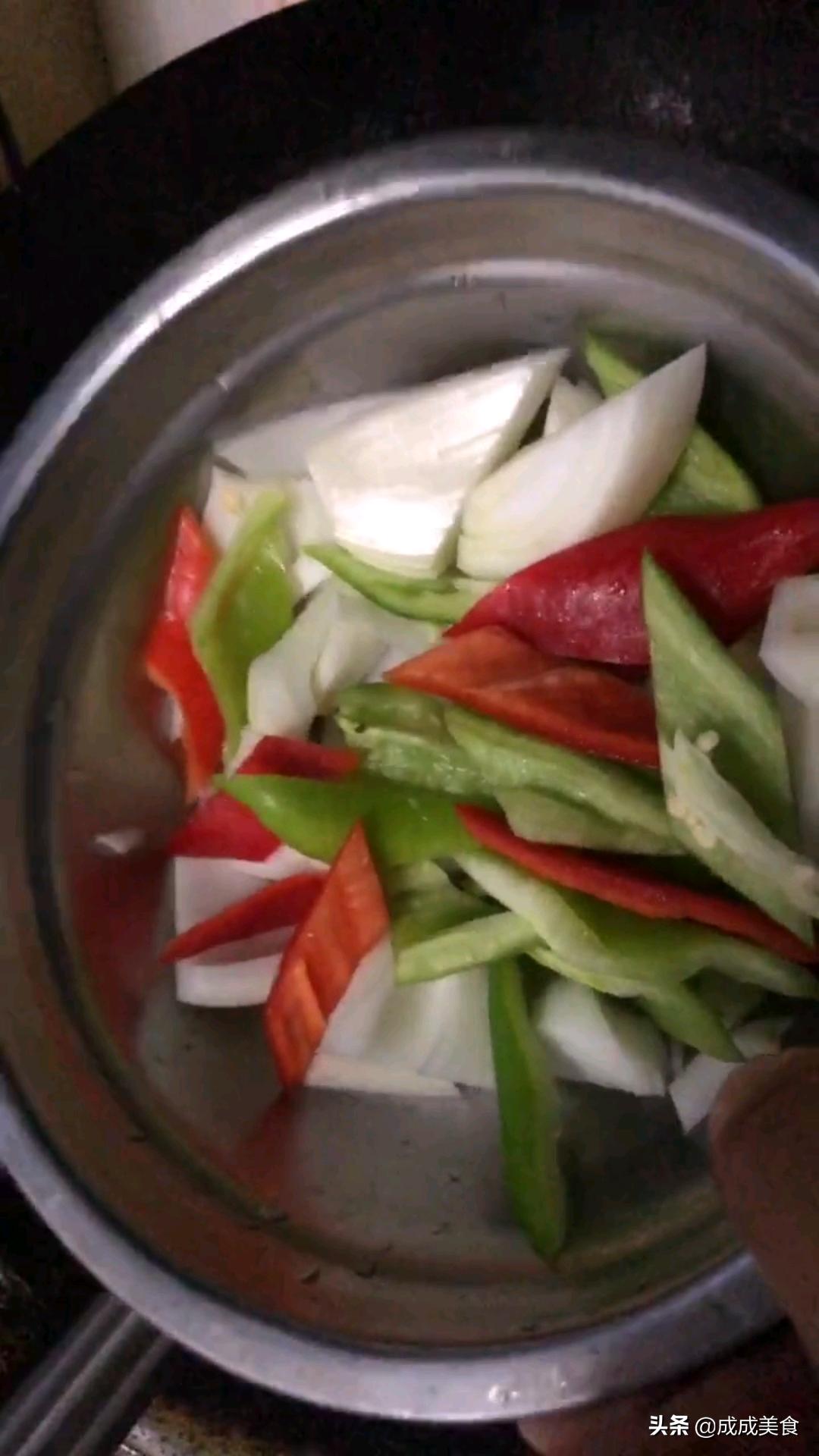 怎样炒牛肉不老又嫩又好吃,炒牛肉又硬又柴是怎么回事