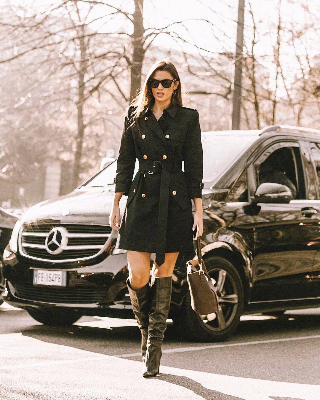 女人40不要穿这几种颜色的衣服,四十岁女人不要穿什么鞋