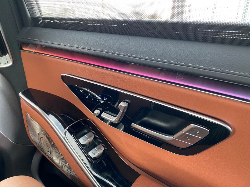 2020梅赛德斯奔驰s450l钻石白色,2022梅赛德斯奔驰s450l钻石白色