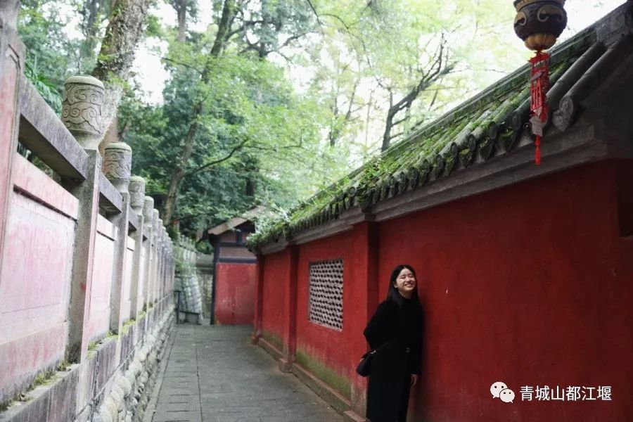 在古村落拍照怎么摆姿势好看,在古堰拍照姿势