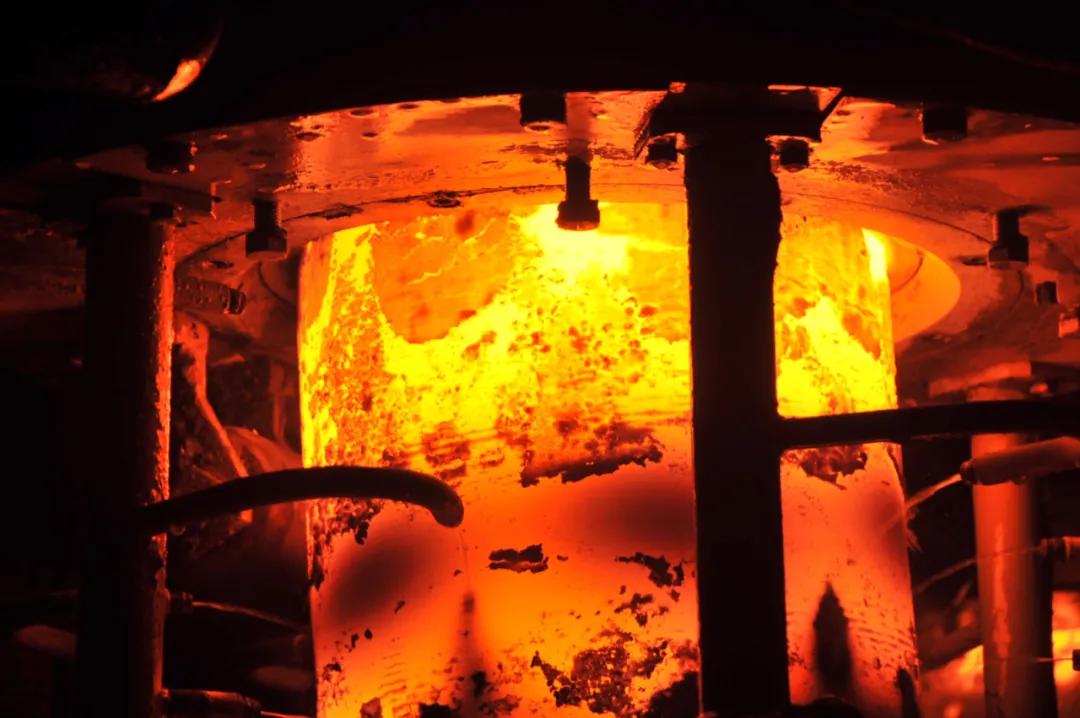 结晶器电磁搅拌钢水旋转视察