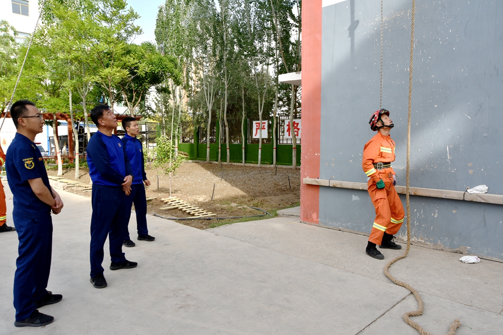 嘉峪关防火队政委,嘉峪关市防火支队政委是谁