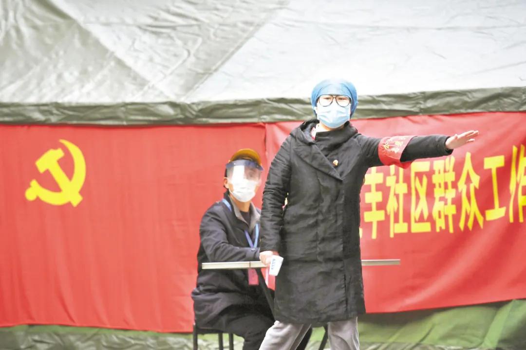 致敬我们的英雄,致敬我们的英雄先辈