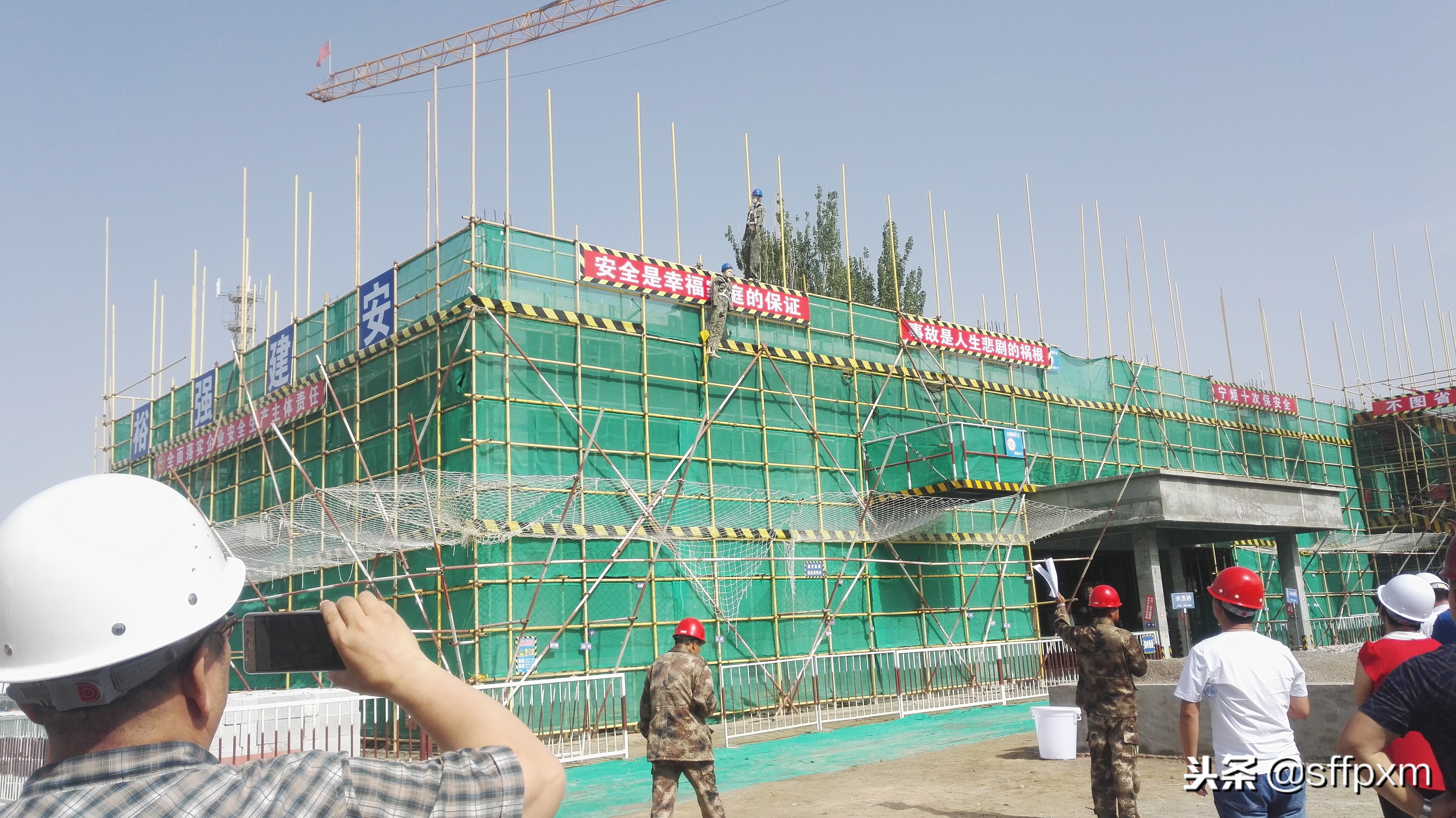 收缩后浇带设置长度规范要求,后浇带钢筋设置规范