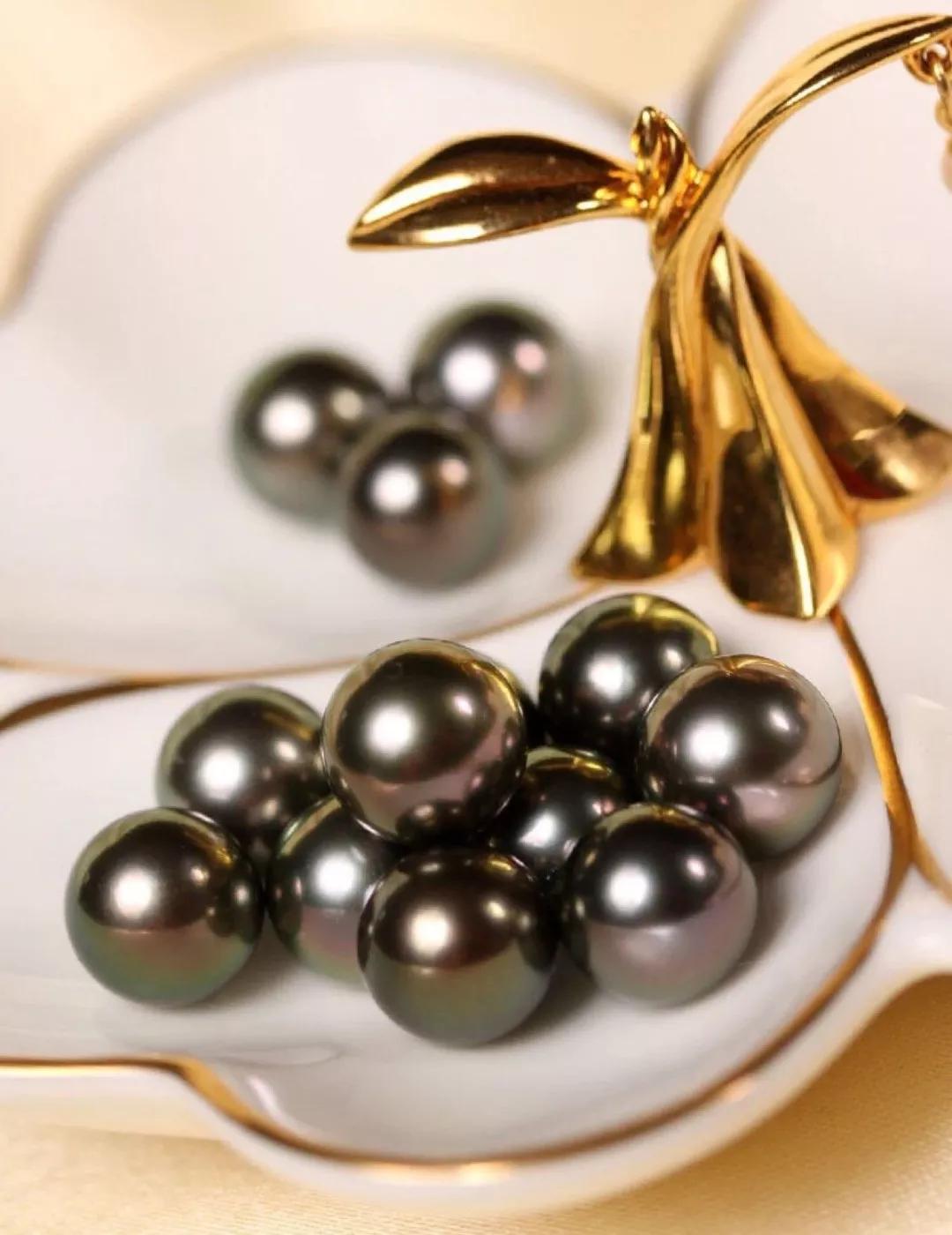 招财平安天珠,能转运聚财的红绳银珠