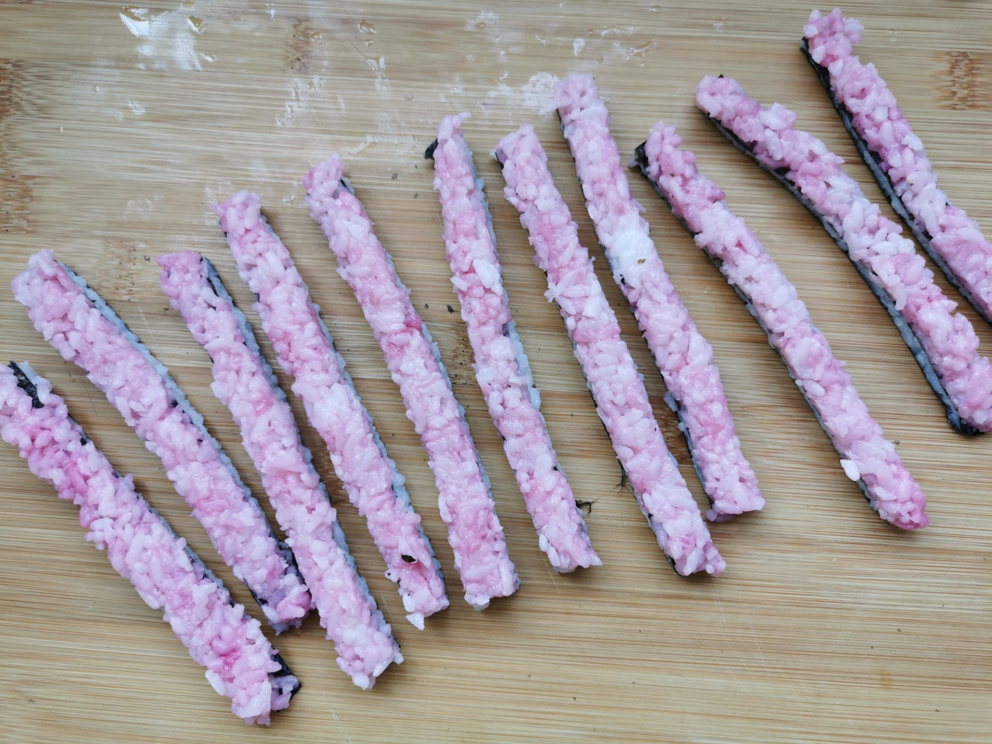 突然想吃寿司自己动手做起来,想做寿司怎么做寿司