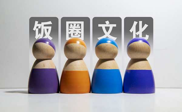 女孩迷恋手机怎么办,青春期女生沉迷于手机怎么办