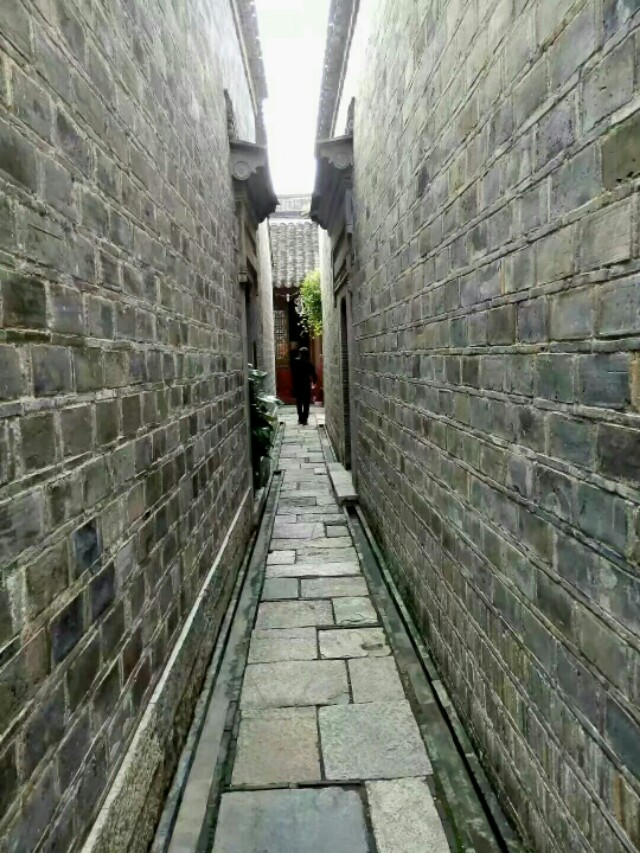 从《金陵*梦春**》到《金陵新梦》