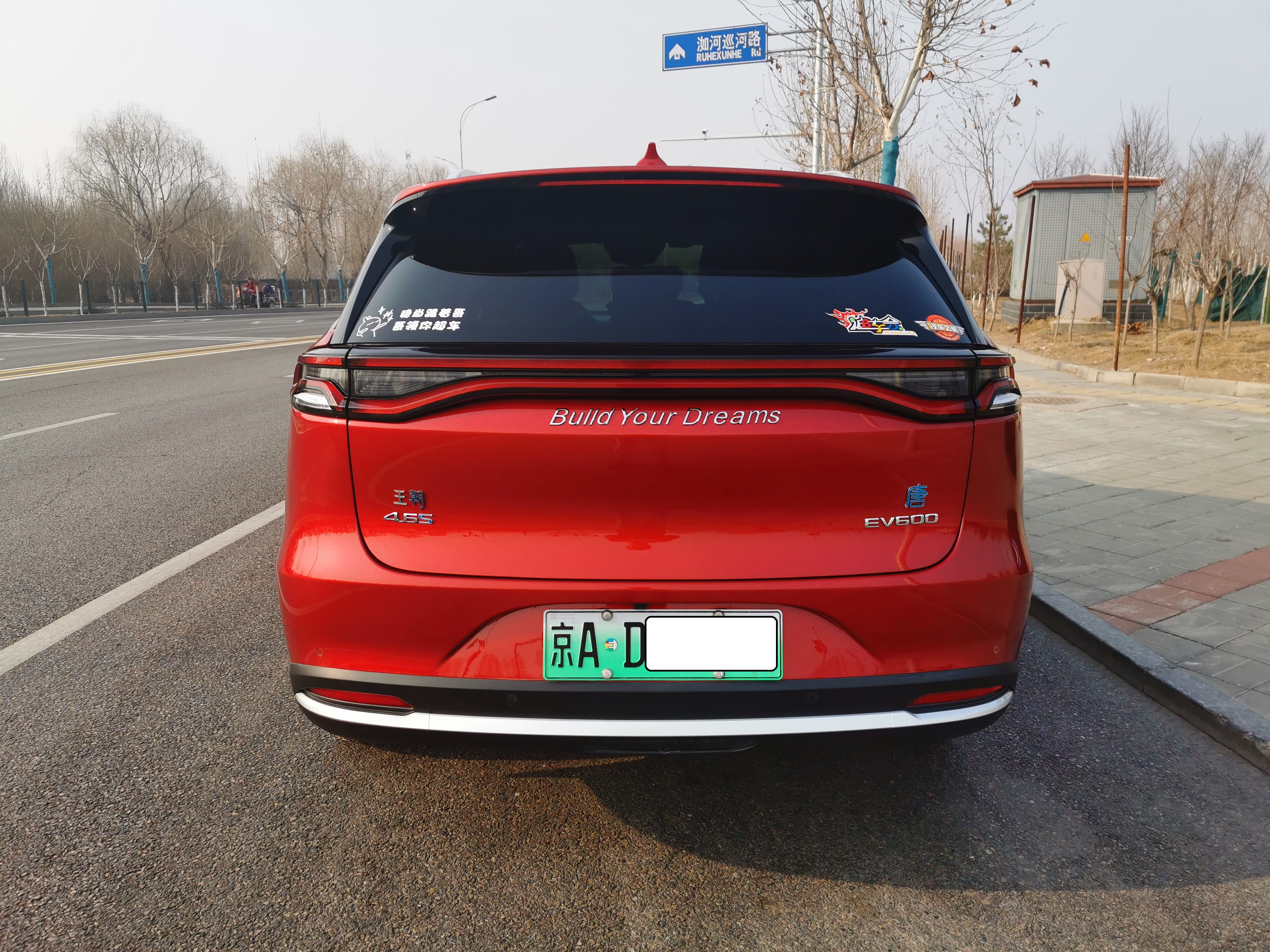 全新一代唐2万公里刹车片磨完了,比亚迪唐刹车盘多久更换一次