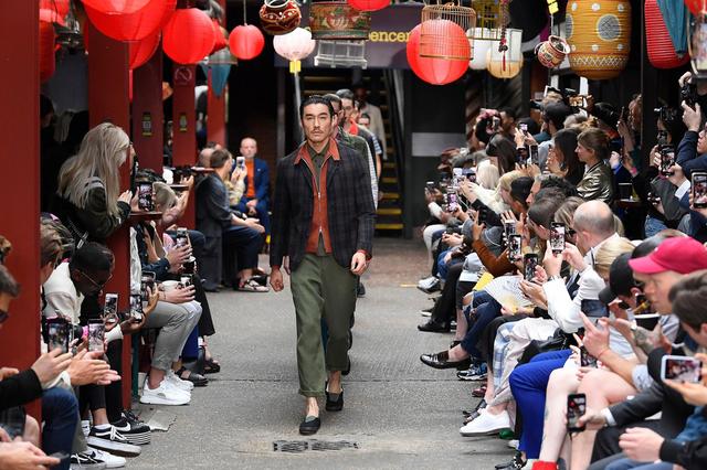 胡兵陈冠希贝克汉姆刘嘉玲,胡兵和贝克汉姆同框出席时尚活动