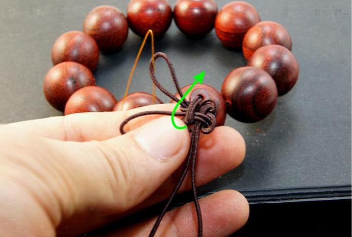佛珠手串带三通打结方法,12颗佛珠穿法没有三通如何收尾