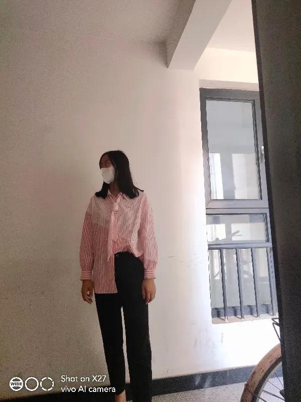 把过时的旧衣服重头搭配起来吧,各种老旧衣服搭配