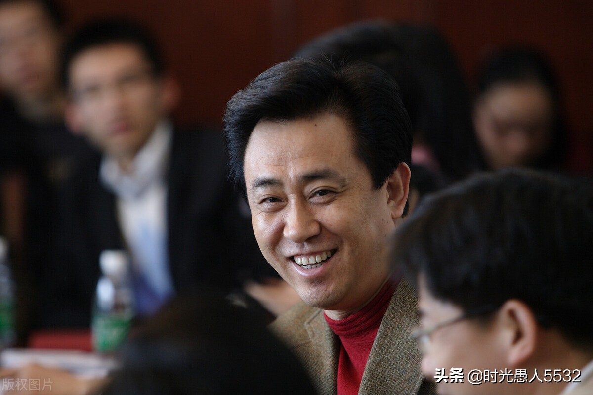 许家印恒大冰泉最后画面,许家印给恒大冰泉投多少亿