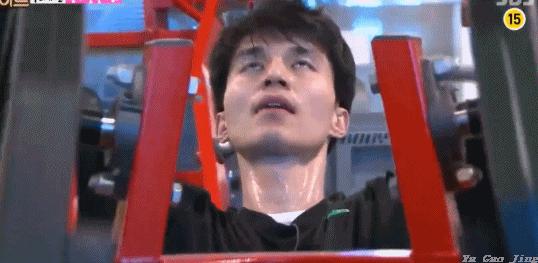 中韩帅哥pk,中韩男神合集