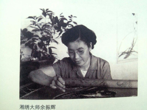 藏金和藏绣哪个好看,藏绣价格一般多少