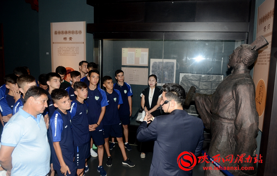 乌兹别克斯坦足球联赛,乌兹别克斯坦友谊赛