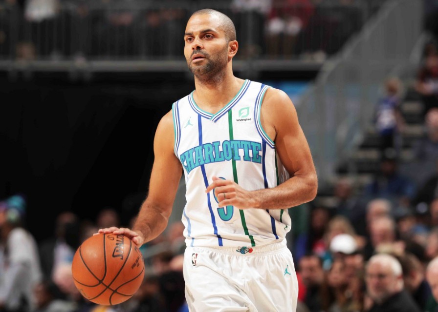 nba托尼帕克开什么车,托尼帕克法国篮协