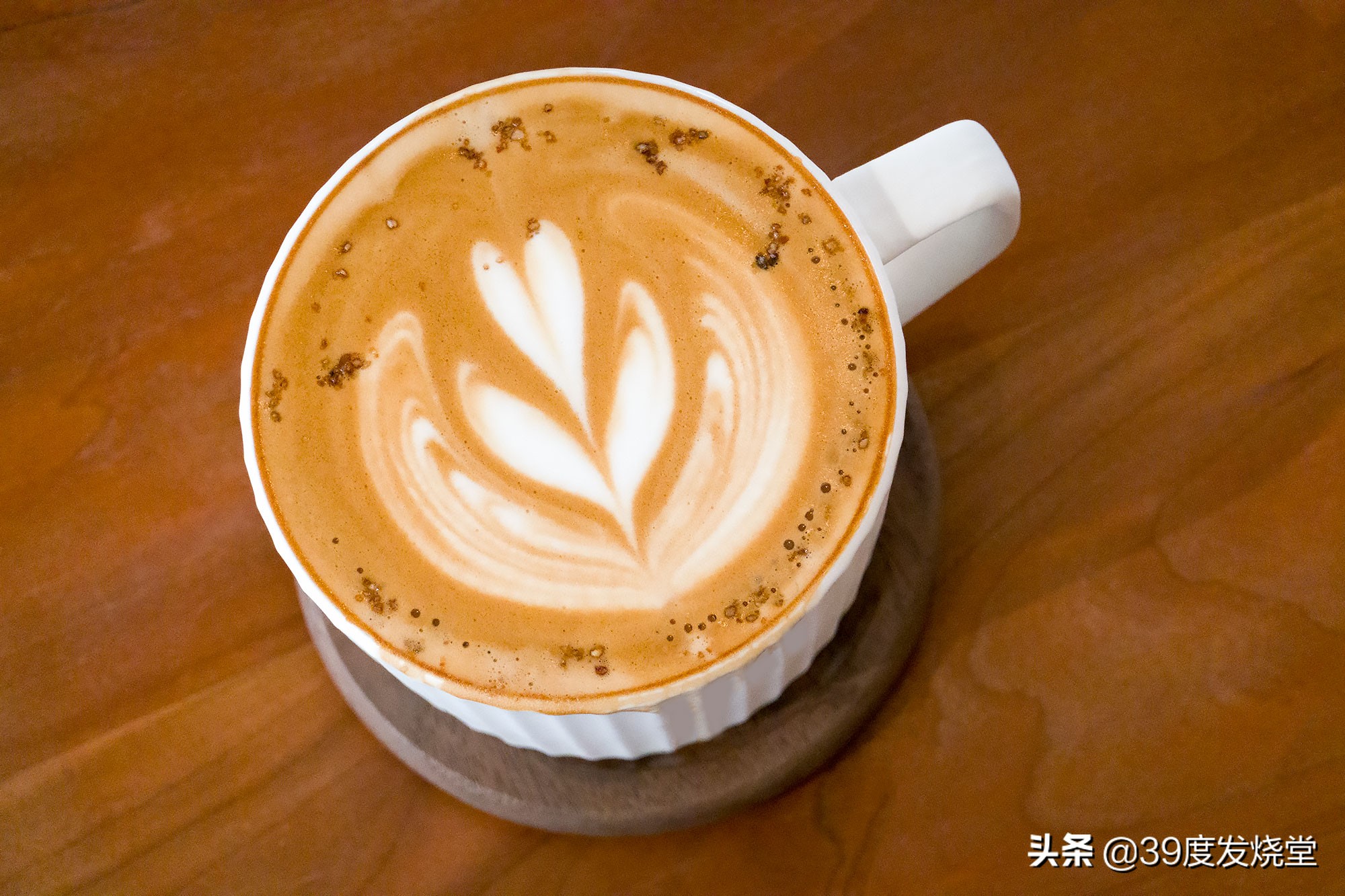 索尼黑卡7评测升级2.0系统,索尼黑卡7有超广角镜头吗