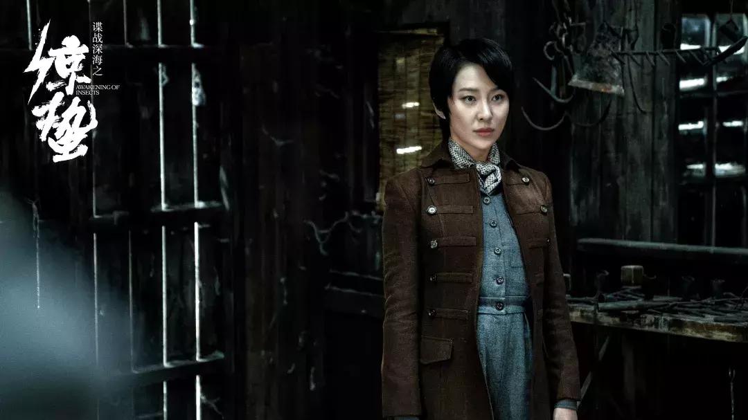 从服务员到好莱坞最红华裔女演员,从服务员到明星