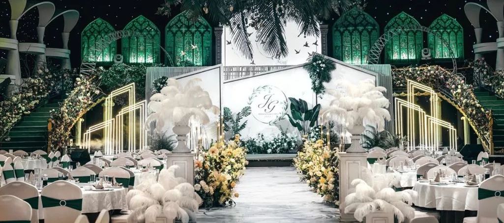 关于婚纱的10条建议，从试婚纱开始解决你的选择困难症