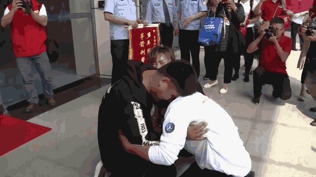 眼球被挖了一个洞还能恢复吗,眼球被挖了之后眼皮还能睁开吗