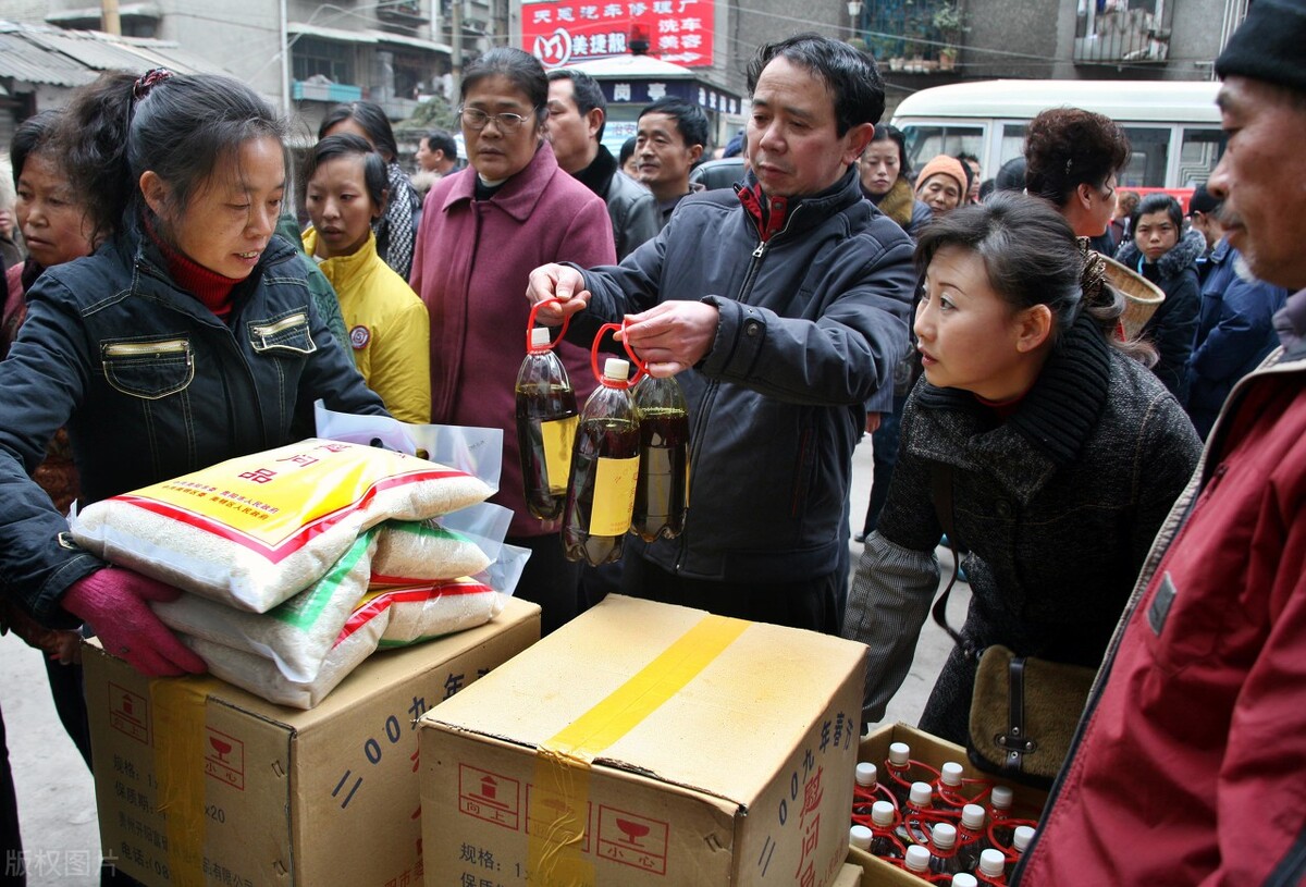 从工资扣工会费合法吗,从职工工资中扣除工会经费是多少