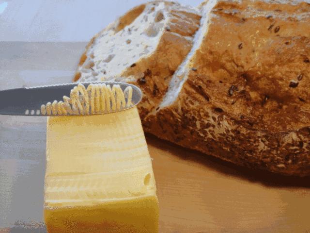 法国面包加黄油,法国人黄油抹面包