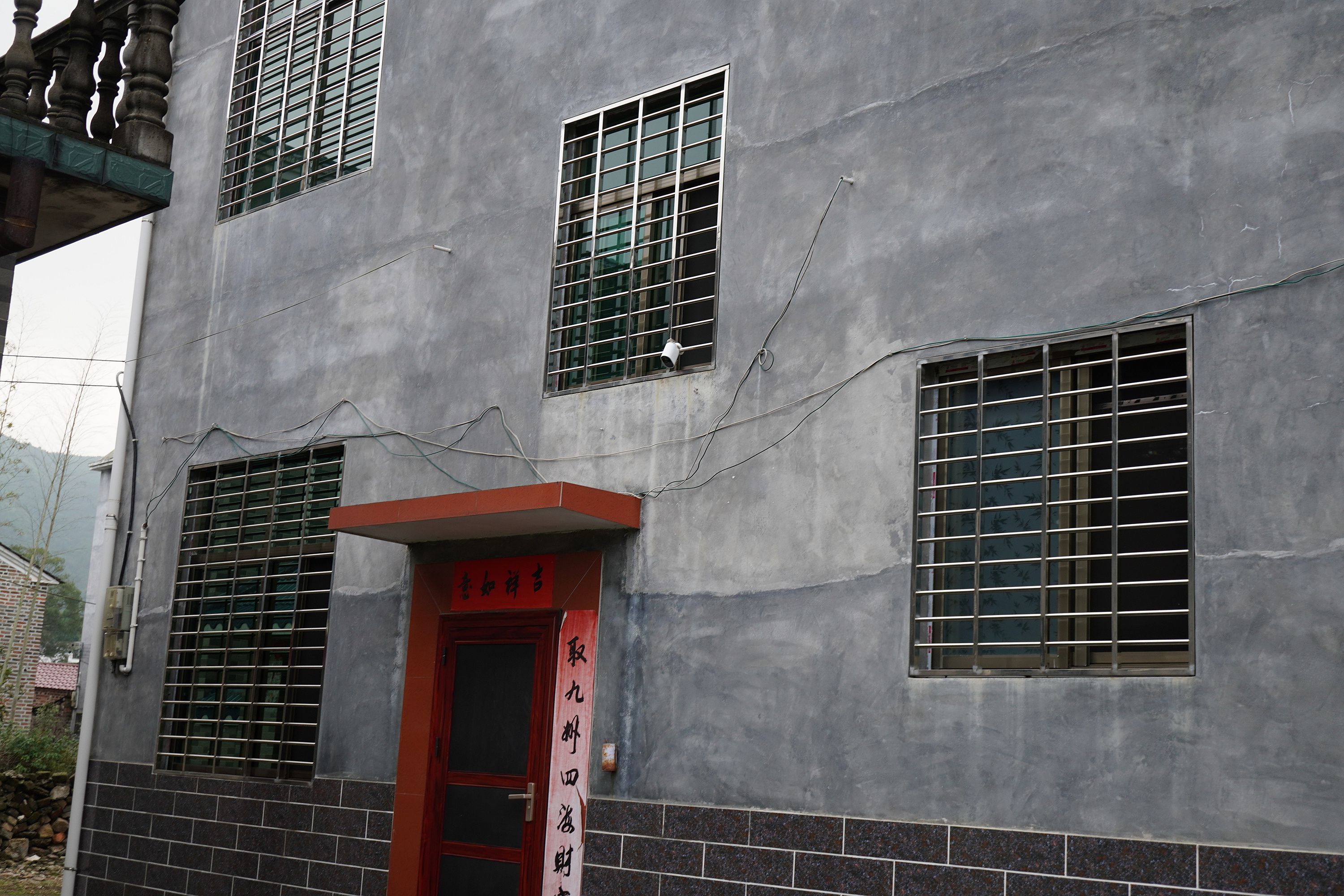 小米墙挂式监控摄像头,1台监控摄像头连接二台录像机