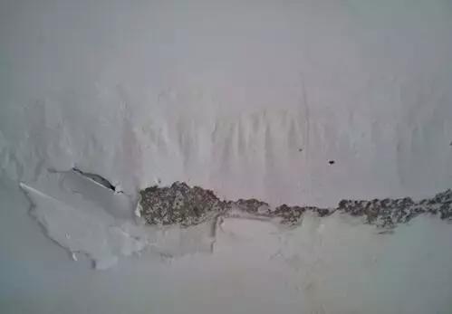 墙面掉皮凯诺森,墙面掉皮怎么处理最好具体操作