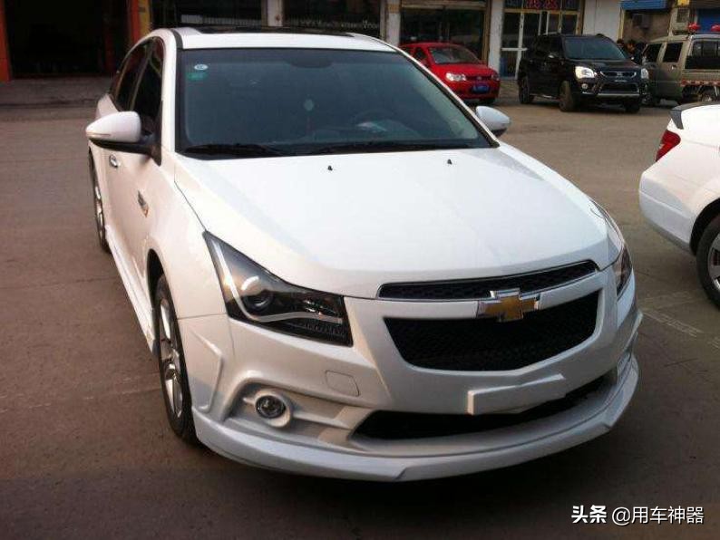 汽车上的胶怎么清除不伤车漆,汽车胶痕迹怎么擦干净