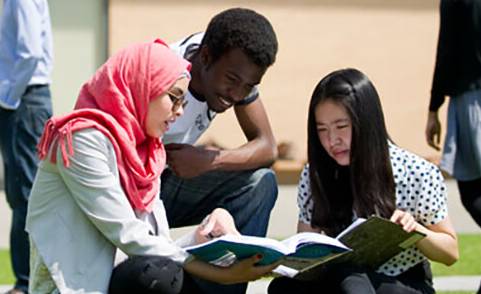 英国雷丁大学相当于国内哪所大学,雷丁大学国际金融