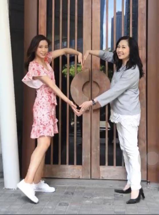 佘诗曼接班人！TVB小花新剧演技爆发获赞，生活中是孝顺女